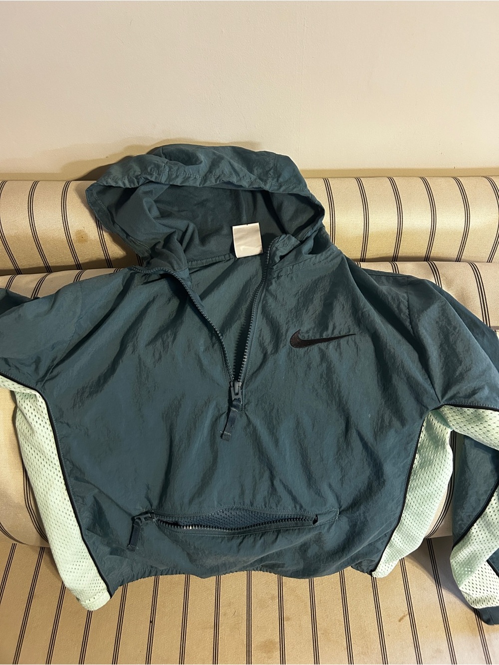 Nike Girls Youth Large Dark Teal Mint Mesh Hooded Anorak Windbreaker